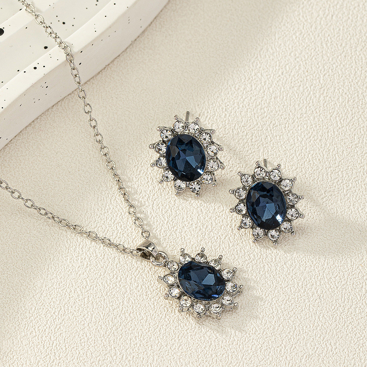 SUNFLOWER Zircon Ear Stud Necklace Suit