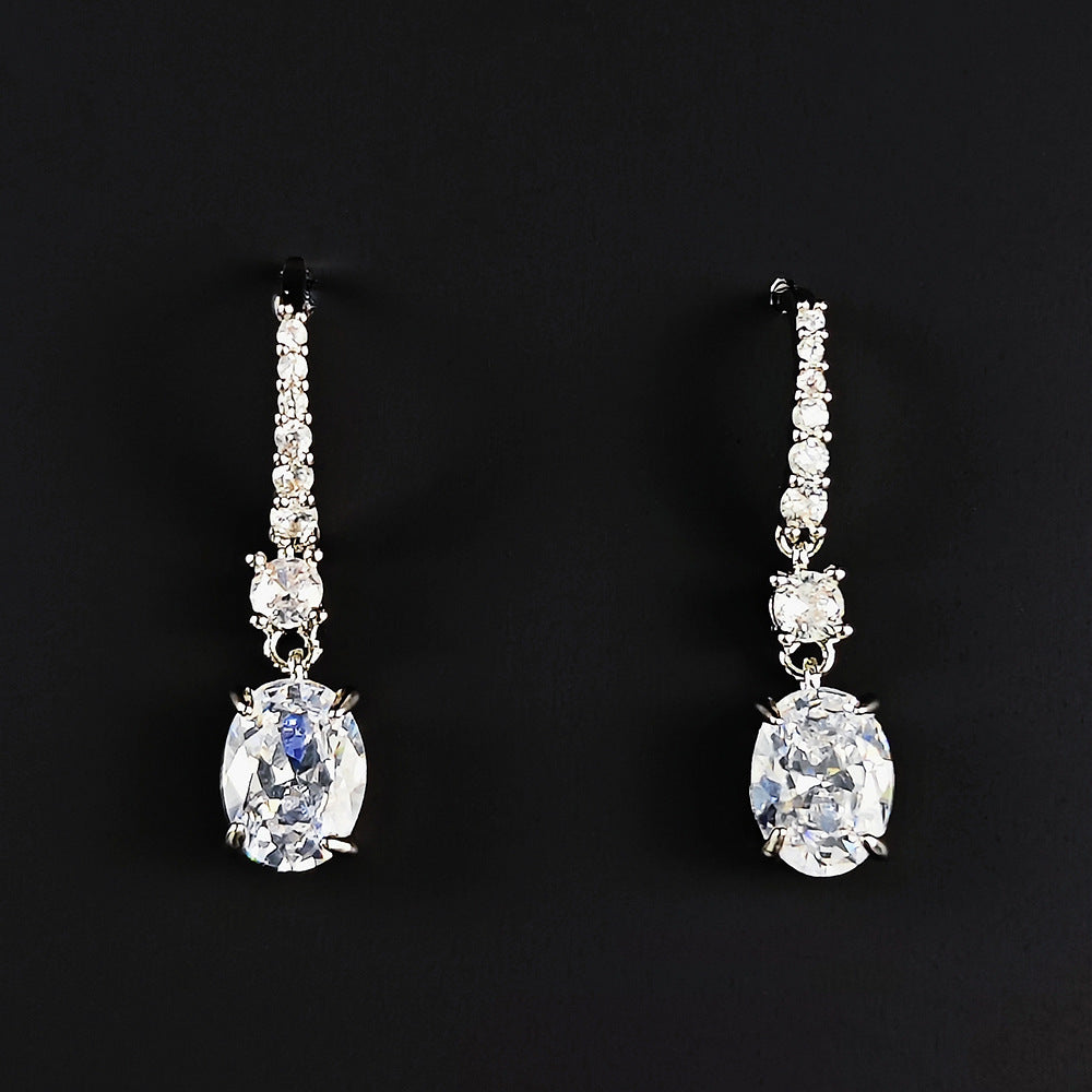 Fashionable Colored Diamond Earrings